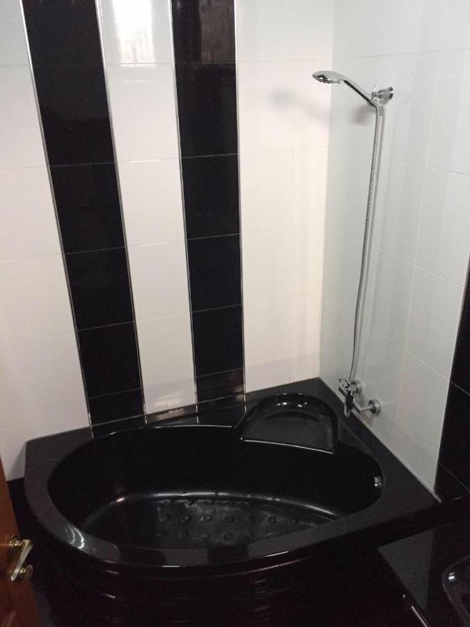 Hotel Amber Batumi Eksteriør billede
