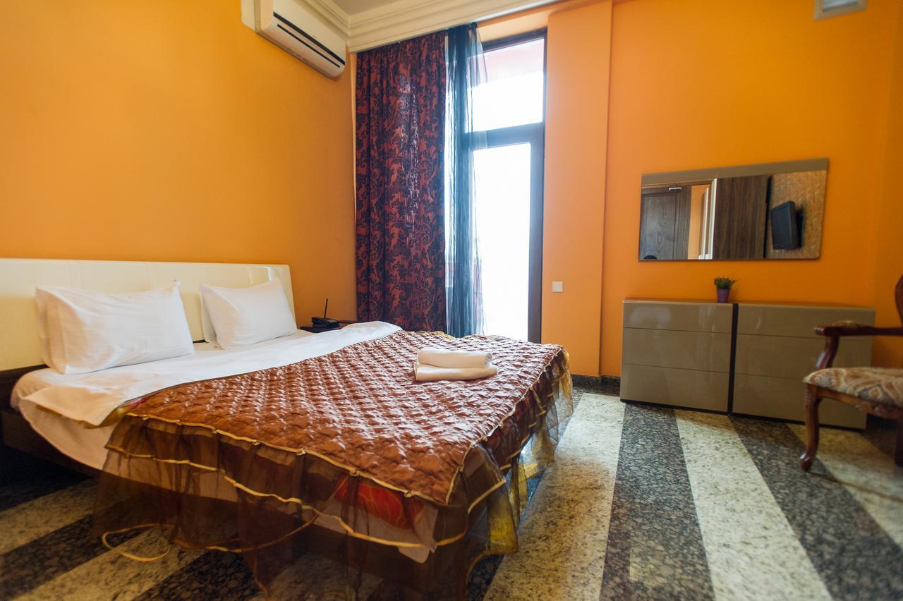 Hotel Amber Batumi Eksteriør billede
